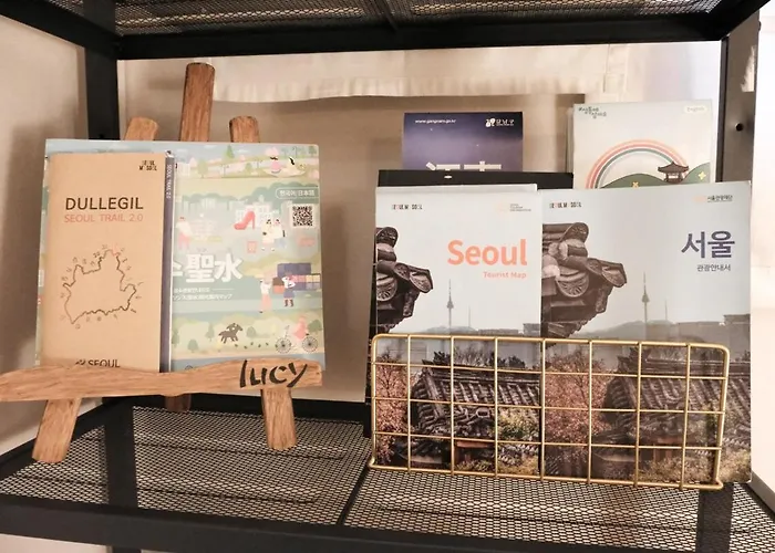 Willa #Lucyne Stay#왕십리역10분#행당역5분#동대문#명동#홍대#성수#압구정#강남#무료짐보관#공항버스 *